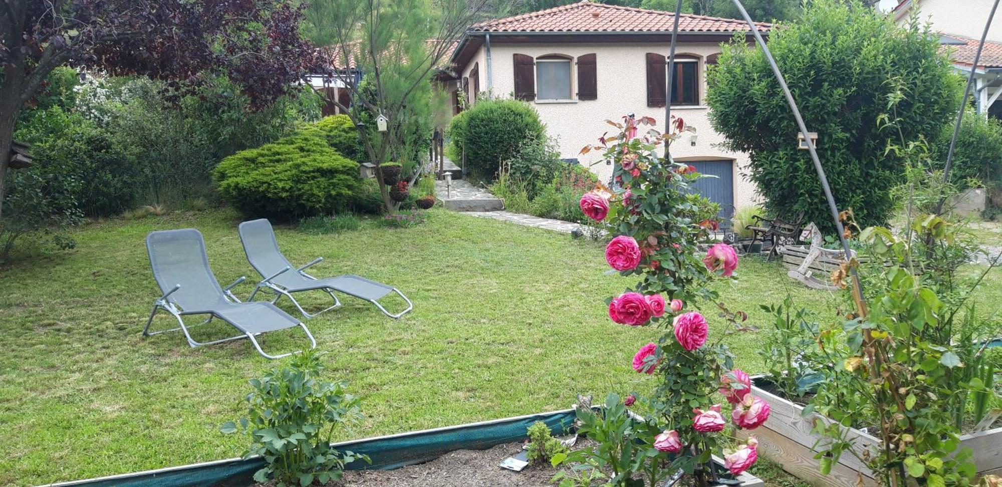 La Meizou, Gite - Chambres D Hotes A Champeix المظهر الخارجي الصورة